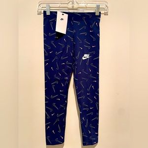 Nike Girls Size Small NWT Tight Fit Athletic Leggings DD7419-492 Blue